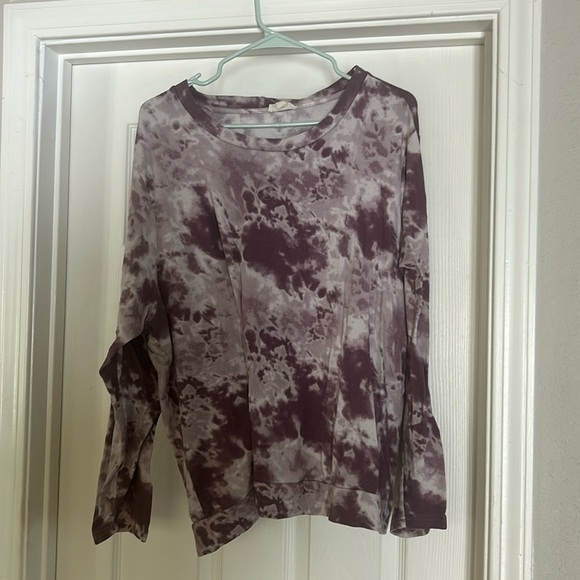 Purple tie dye top - Picture 1 of 1